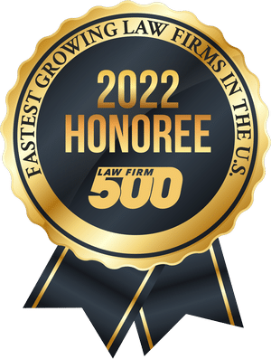 2022 Fastest Growing Law Firms gold award badge